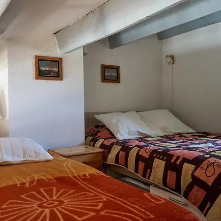 Very Quiet Cocoon Near The Sea In * Agde